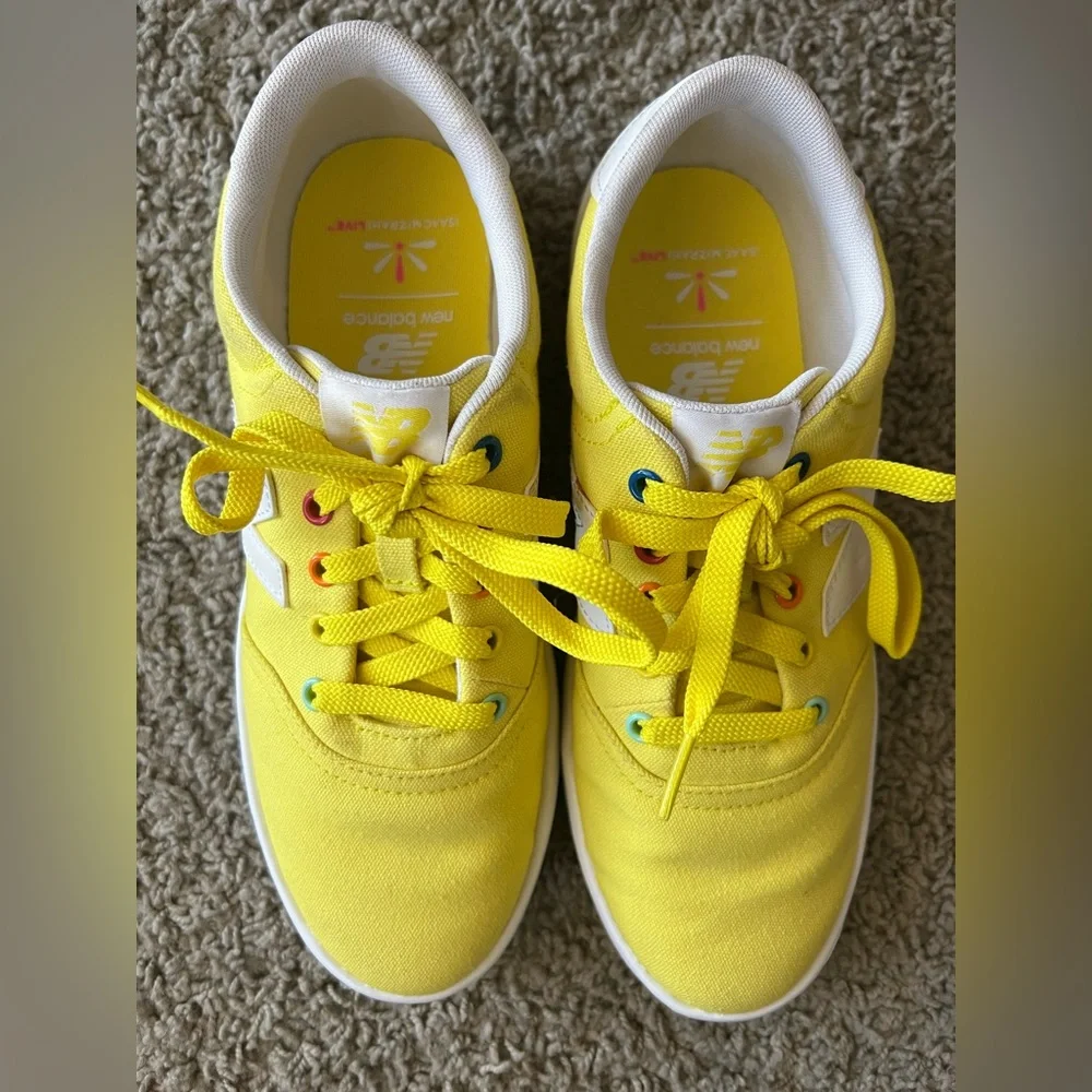 New Balance x Isaac Mizrahi Yellow Canvas Sneakers Women's Size 8.5 Rare - Picture 6 of 9